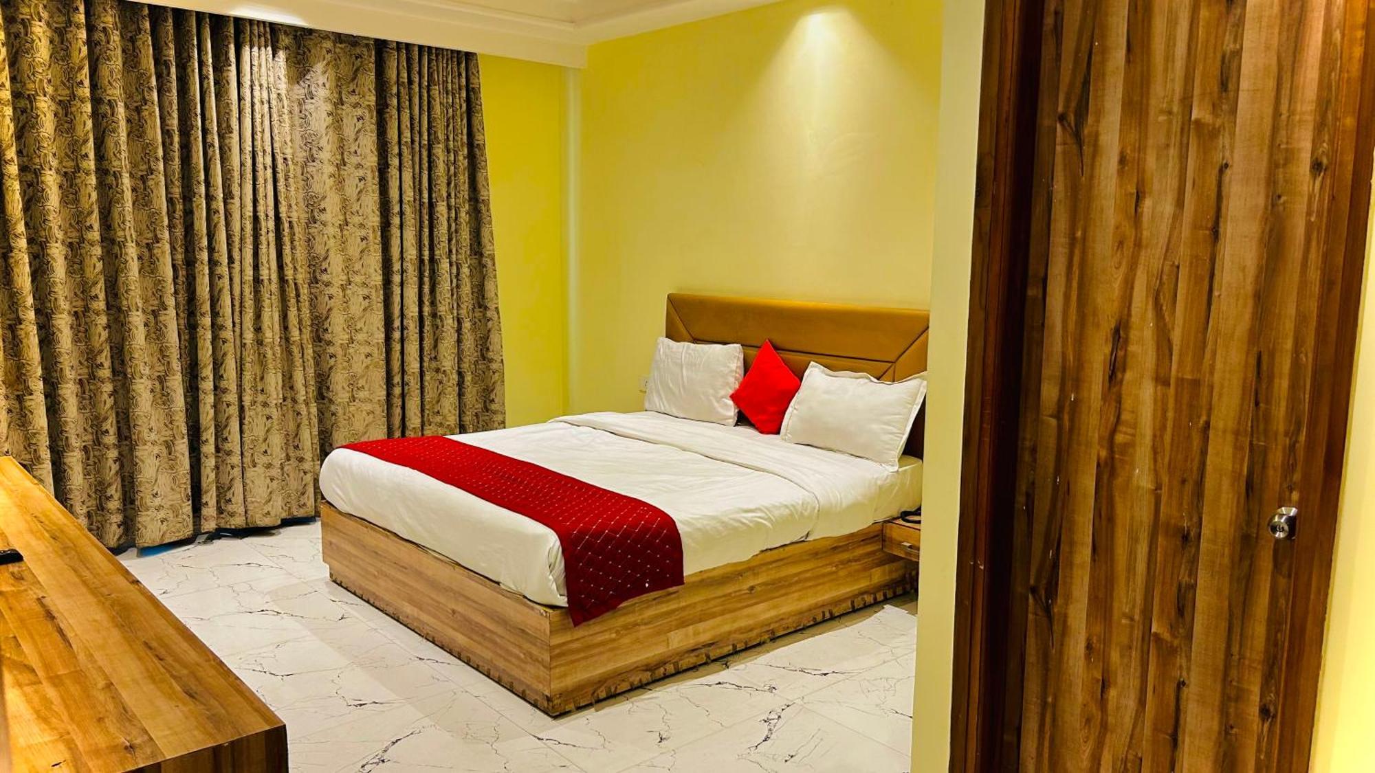 Goodluck House Near Terminal 3 Igi Airport Hotel New Delhi Ngoại thất bức ảnh